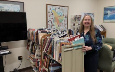 Eiteljorg welcomes new museum librarian, Suzanne Braun-McGee, to the Watanabe Family Library